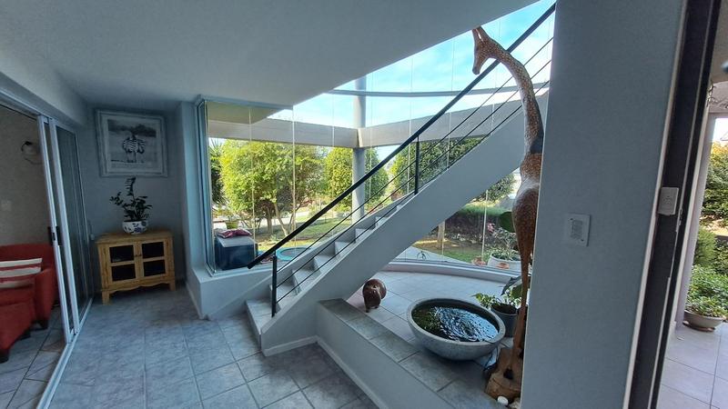 5 Bedroom Property for Sale in Stilbaai Wes Western Cape